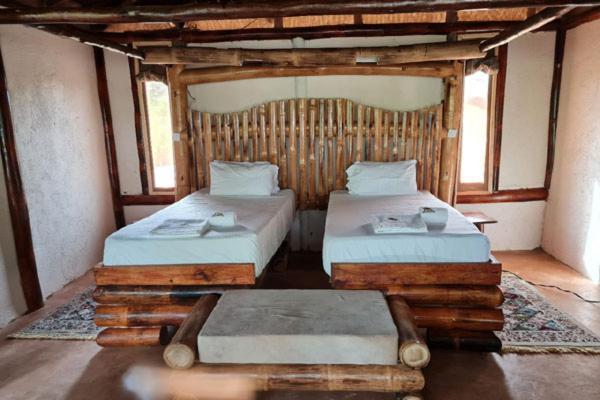 Samburu Elephant Lodge Isiolo Ngoại thất bức ảnh